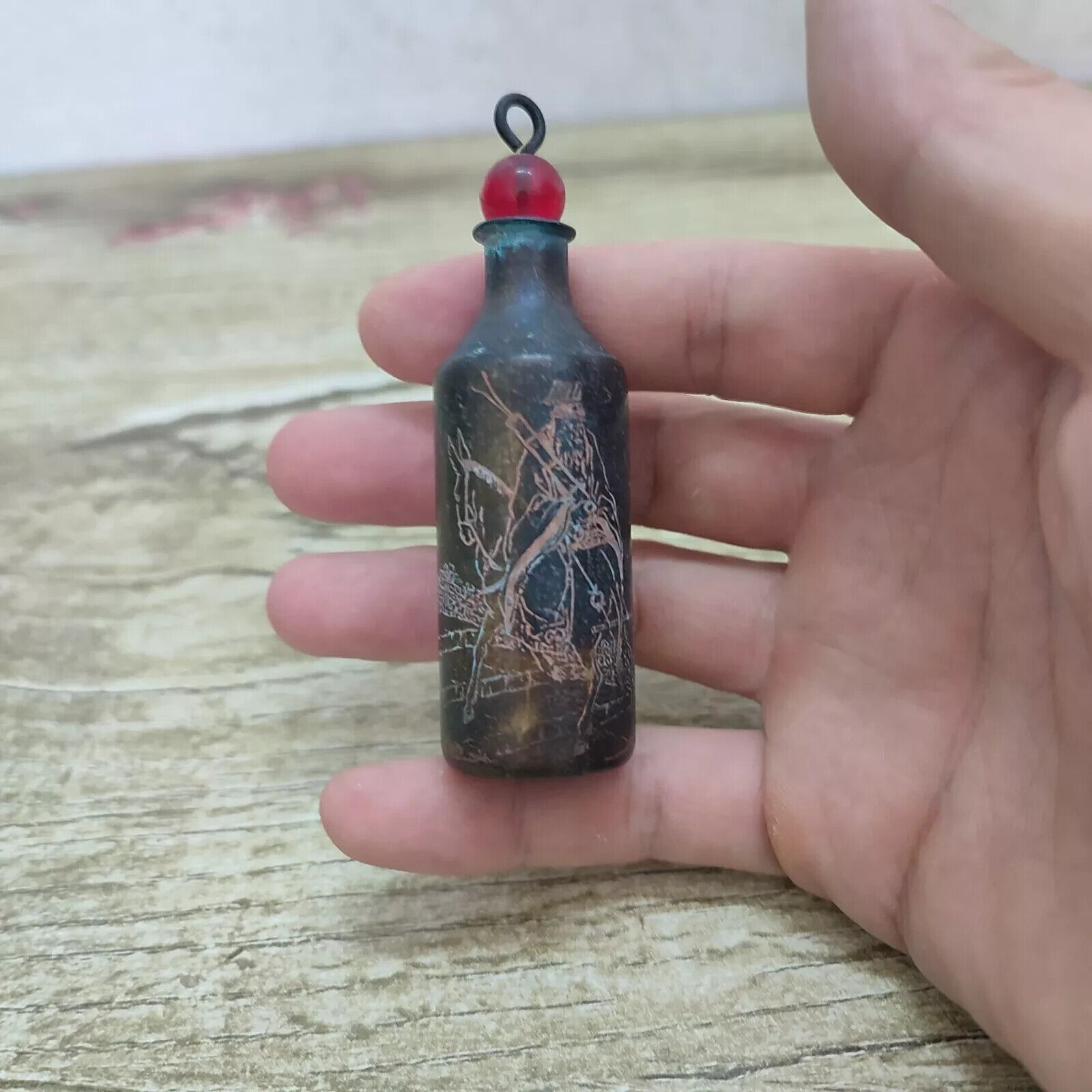 Vintage Collectible Bottles - จีนโบราณ Vintage ทองแดงแกะสลัก Snuff ขวดคอลเลกชันขวด Art
