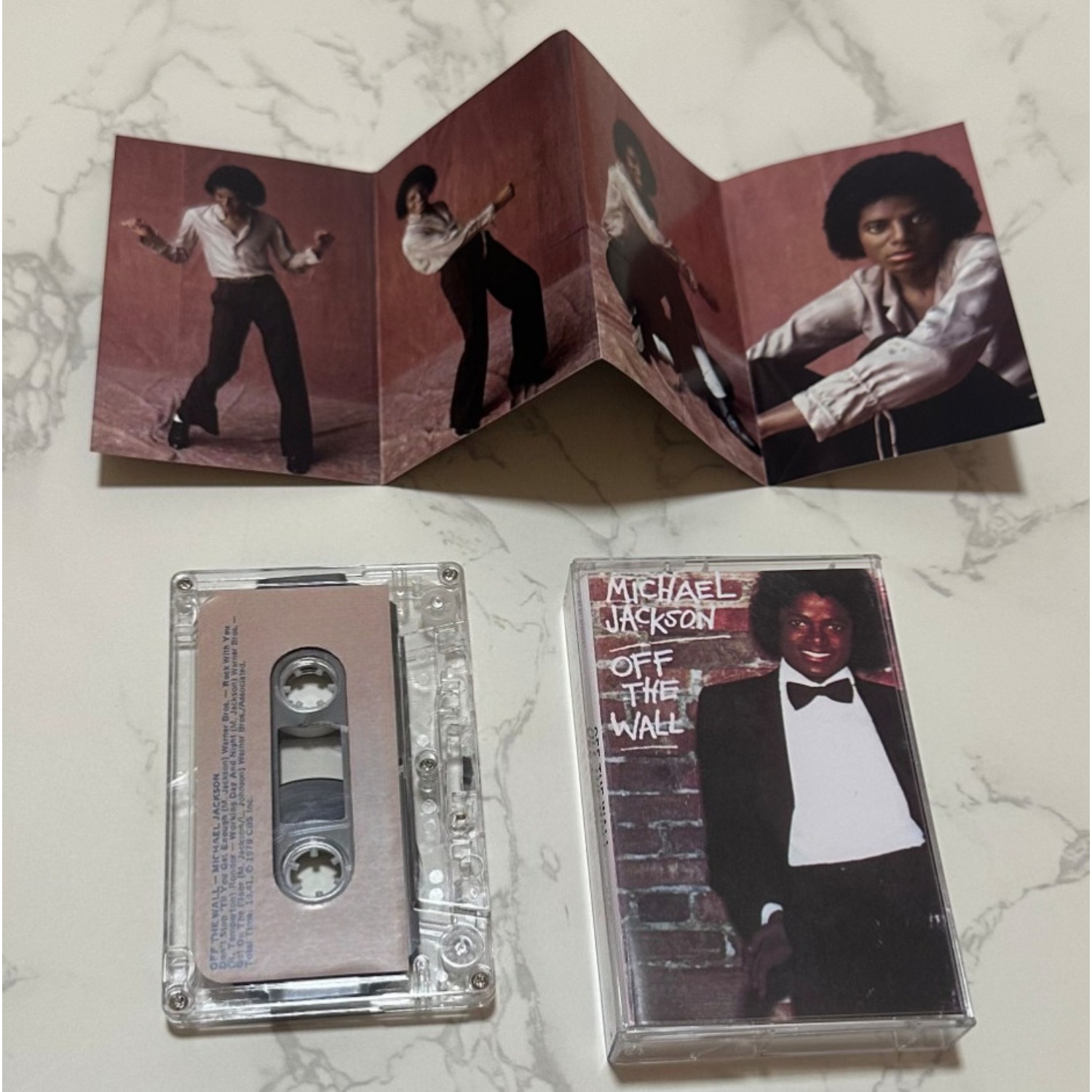 Vintage Collectible Books - เทปคาสเซ็ตเพลงป๊อปสไตล์วินเทจ เทปเสียงย้อนยุคคลาสสิก พร้อมสมุดภาพพับได้ สำหรับผู้ที่ชื่นชอบและสะสมเพลงย้อนยุค