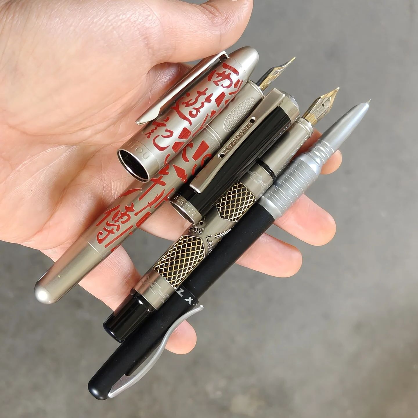 ปากกาหมึกซึมวินเทจหายาก 3 ด้าม - Vintage Collectible Pens บทวิจารณ์และราคา