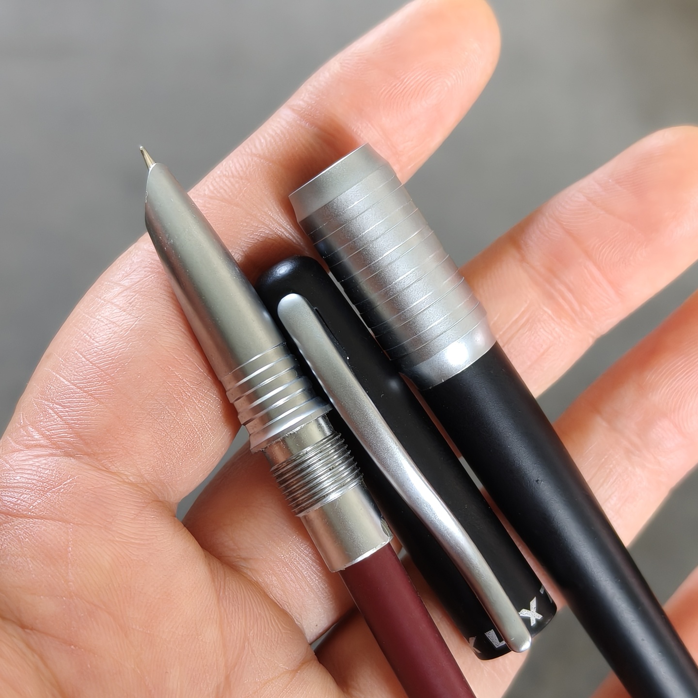 ปากกาหมึกซึมวินเทจหายาก 3 ด้าม - Vintage Collectible Pens บทวิจารณ์และราคา