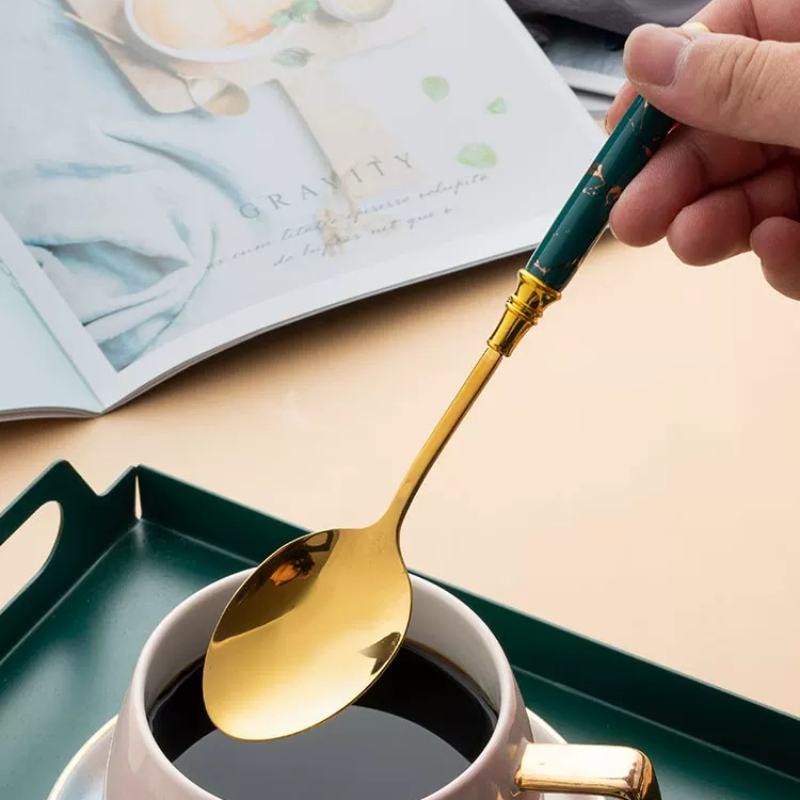 1 ชิ้น ช้อนสแตนเลสยุโรปสไตล์วิ - Vintage Collectible Spoons บทวิจารณ์และราคา